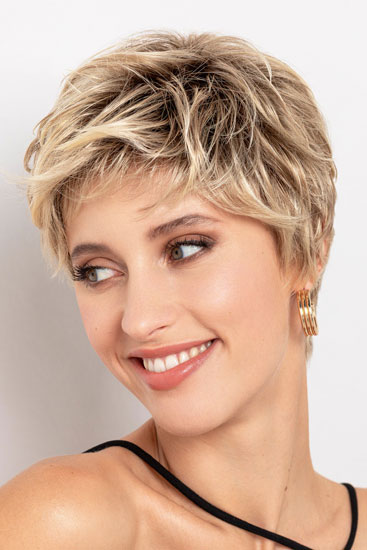 Short hair wig, Brand: Gisela Mayer, Model: Sun Date